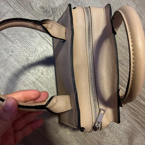 forever 21 purse - Picture 3 of 4